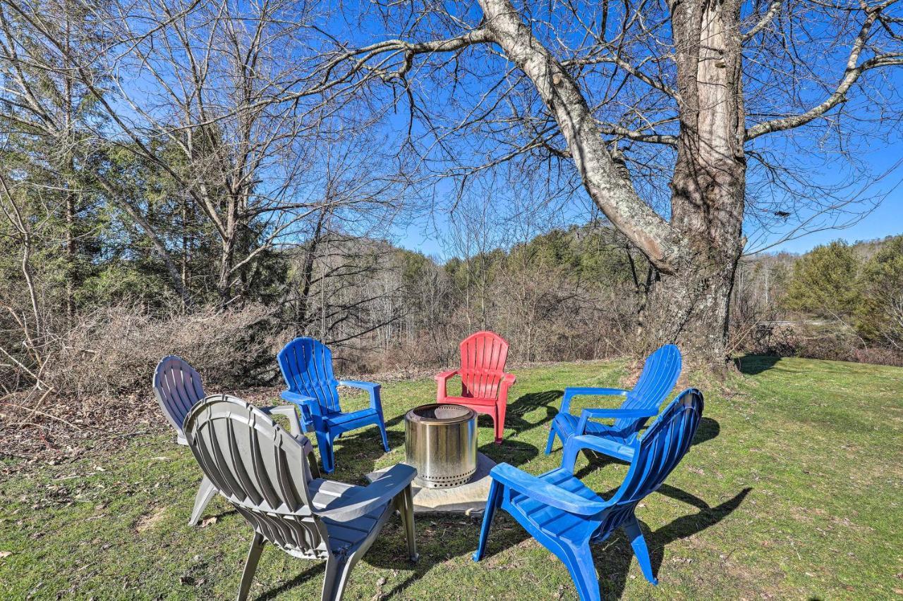 Blue Ridge Mountain Escape With Hot Tub, Grill! Villa Brevard Exterior photo